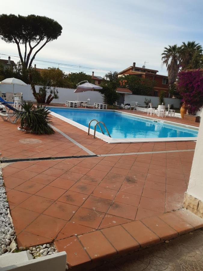B&B Villa Giovanni Casal Palocco Exterior foto